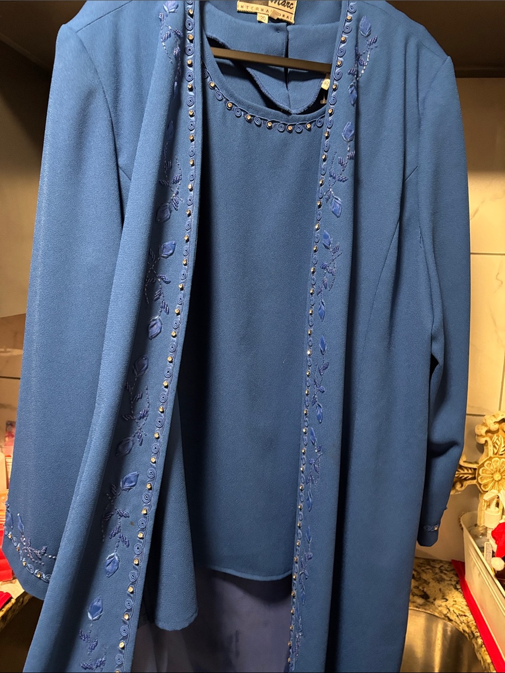 Ben Marc 2-piece two/jacket Blue Embroidered Women's Blazer -P2P20 Length 33/19